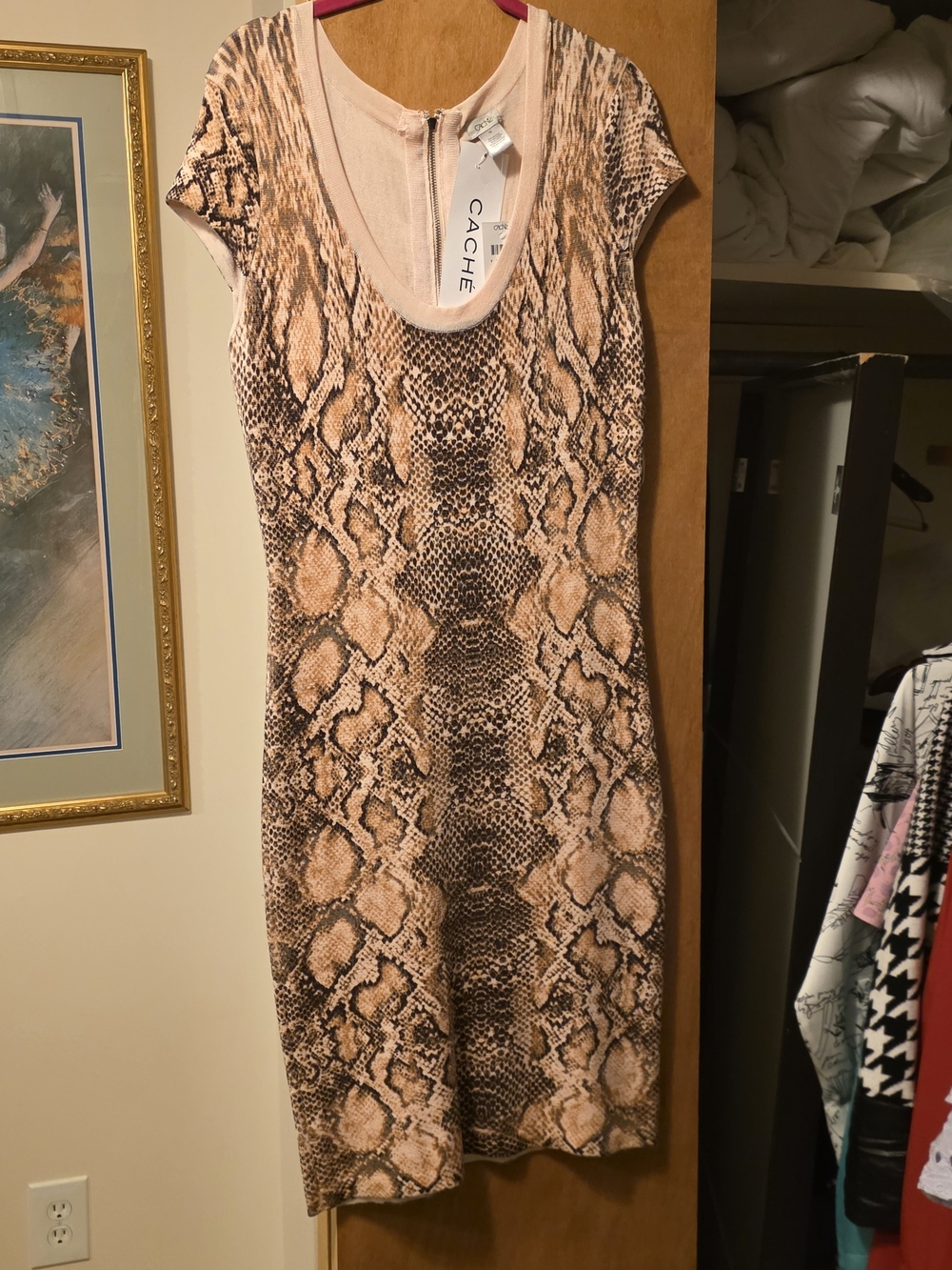 NWT Caché Pink Animal Print Bodycon Dress - Picture 3 of 7
